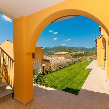 In Malamurì Near Budoni, 4 Beds With Private Outdoor Area Budoni