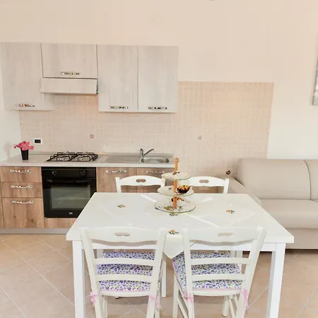 Apartmanhotel In Malamuri Near Budoni, 4 Beds With Private Outdoor Area 3*