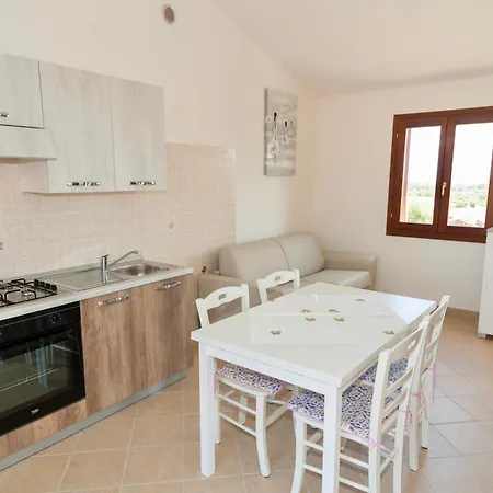In Malamuri Near Budoni, 4 Beds With Private Outdoor Area 3* 부도니