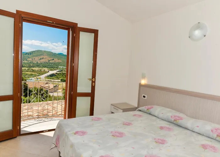 アパートホテル In Malamuri Near Budoni, 4 Beds With Private Outdoor Area 3*